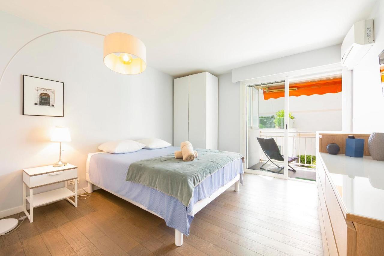 Modern Apartment 2 Bedrooms Quiet Terrace In A Palm Beach Area, 30 Meters From Seaside Cannes Ngoại thất bức ảnh