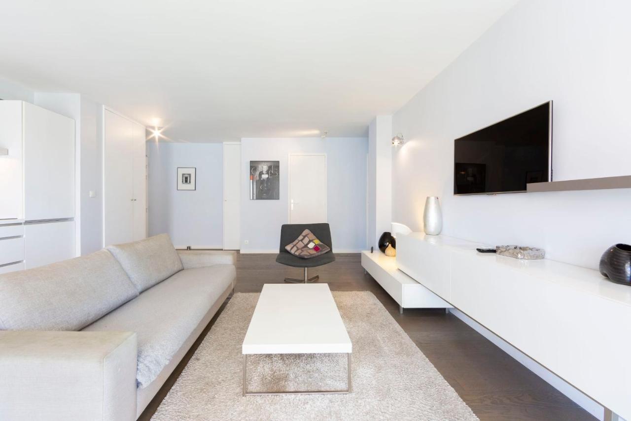 Modern Apartment 2 Bedrooms Quiet Terrace In A Palm Beach Area, 30 Meters From Seaside Cannes Ngoại thất bức ảnh