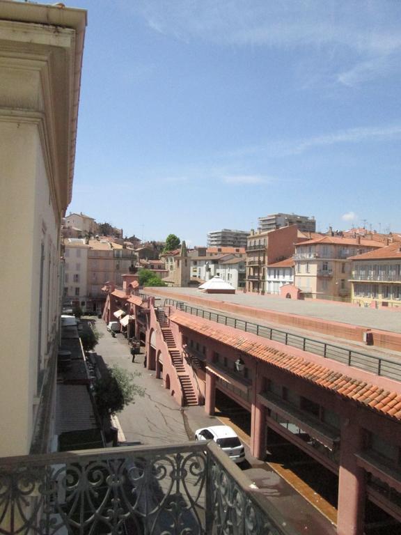 Modern Apartment 2 Bedrooms Quiet Terrace In A Palm Beach Area, 30 Meters From Seaside Cannes Phòng bức ảnh